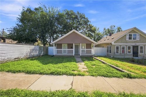113 Topping Ave, Kansas City, MO, 64123-1850 | Card Image