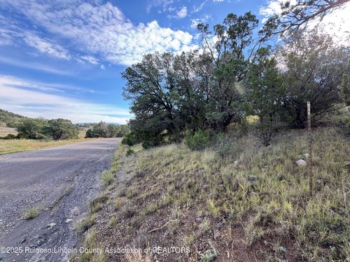 100 Little Smokey Rd, Capitan, NM, 88316-5023 | Card Image