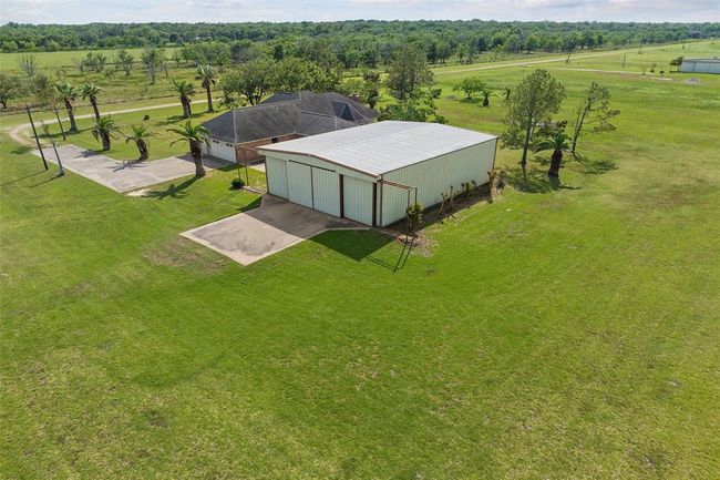 200 Eagle Road, House other with 3 bedrooms, 2 bathrooms and null parking in Brazoria TX | Image 35