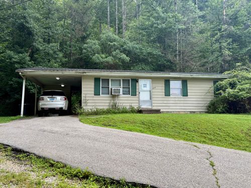 229 Mcclure Cir, Morehead, KY, 40351-1153 | Card Image