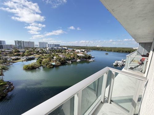 5-1008-330 Sunny Isles Blvd, Sunny Isles Beach, FL, 33160-5627 | Card Image