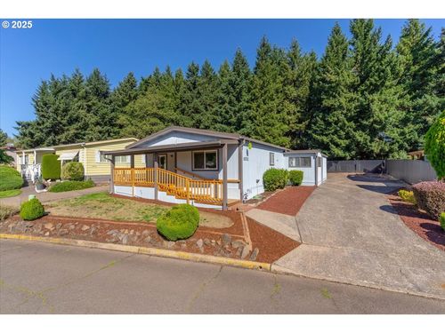 11712 Warbler Ln Ne, Aurora, OR, 97002-9628 | Card Image