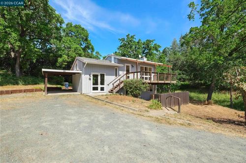 165 Topaz Ln, Pleasant Hill, CA, 94523-1602 | Card Image