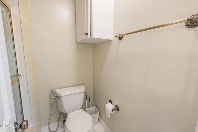 2594BrynMawrAve-37 | Image 55
