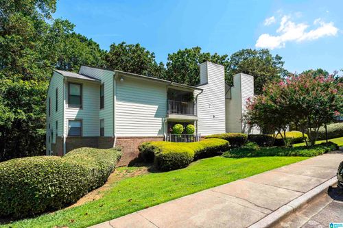 701-701 Gables Dr, HOOVER, AL, 35244-1896 | Card Image