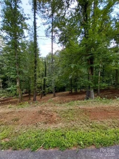 244245-105/113 Edgewater Point Nw, Valdese, NC, 28690 | Card Image