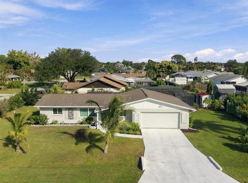 2020 Keyway Dr, ENGLEWOOD, FL, 34223-1529 | Card Image