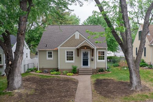 2829 Idaho Ave S, Saint Louis Park, MN, 55426-3354 | Card Image