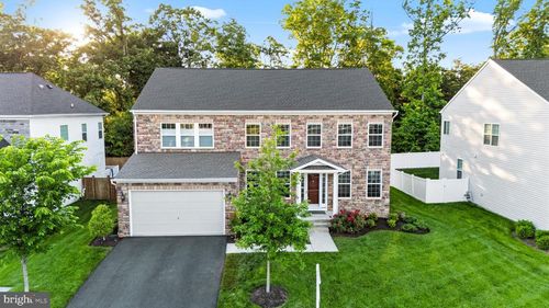 8934 Hubbard Way, LORTON, VA, 22079-3099 | Card Image