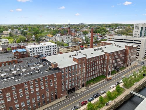 313-240 Jackson St, Lowell, MA, 01852-2100 | Card Image