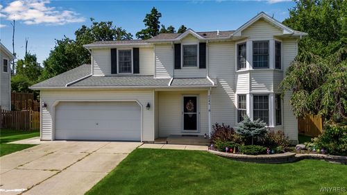 6046 Margaret Ann Dr, Lake View, NY, 14085-9403 | Card Image