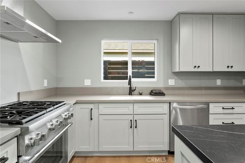 b-354 La Perle Pl, Costa Mesa, CA, 92627-3758 | Card Image