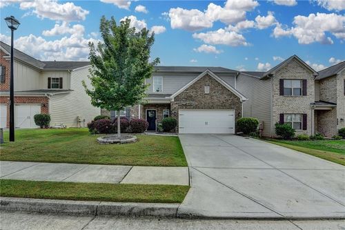 1767 Weatherbrook Cir, Lawrenceville, GA, 30043-4650 | Card Image