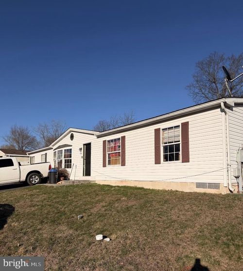 138 Heister Rd, BIRDSBORO, PA, 19508-9330 | Card Image