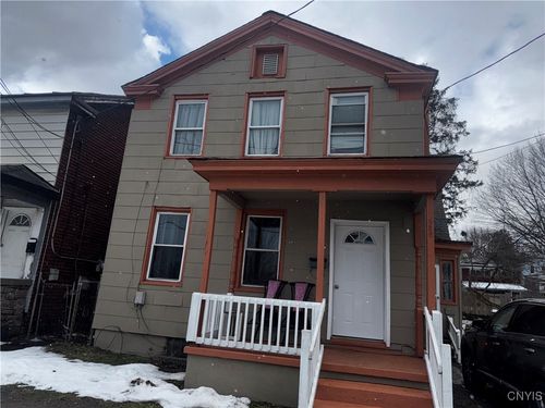 936 Schuyler St, Utica, NY, 13502-4131 | Card Image