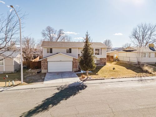 365 Barite Street, Elko, NV, 89801 | Card Image