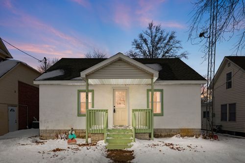 105 N 3rd St, Martinton, IL, 60951 | Card Image