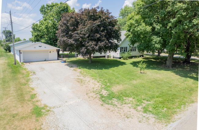 502 Cedar St, House other with 3 bedrooms, 2 bathrooms and 8 parking in Le Roy IL | Image 29