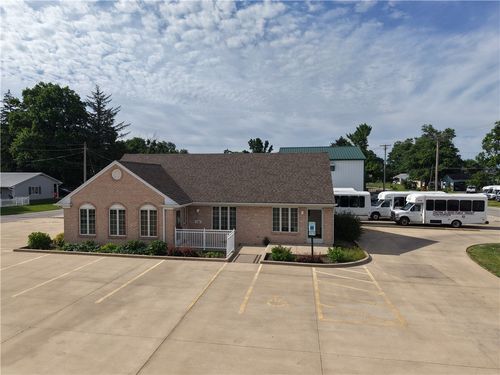 1502 W Main Street, Shelbyville, IL, 62565 | Card Image