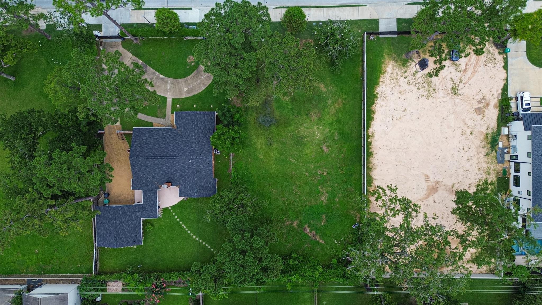 Land in Houston 5
