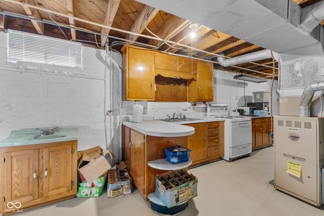 1832 S Walnut Grove Rd, House other with 2 bedrooms, 1 bathrooms and null parking in Bloomfield IN | Image 32