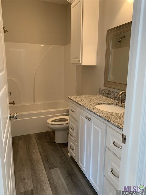 10764 Cheryll Dr, Denham Springs, LA, 70706-0443 | Card Image