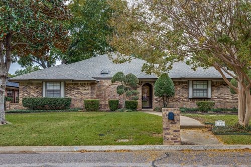 1105 Cypress Pt, Mansfield, TX, 76063-2609 | Card Image