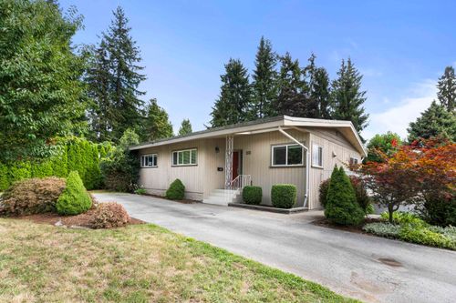 532 Perth Ave, Coquitlam, BC, V3J2E3 | Card Image