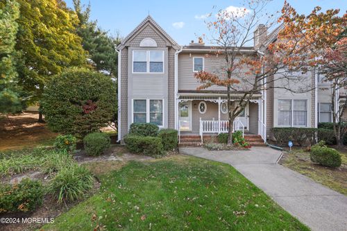 152 Northampton Dr, Holmdel, NJ, 07733-1156 | Card Image