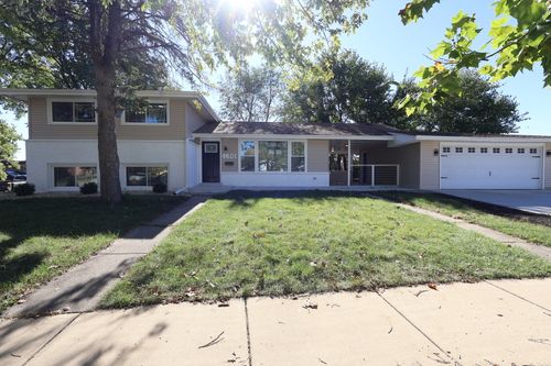 4401 Adele Ln, Oak Forest, IL, 60452-4201 | Card Image