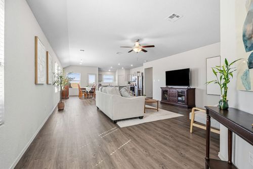 709 Carol Dr, Hutto, TX, 78634-2078 | Card Image