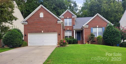 140 Flowering Grove Ln, Mooresville, NC, 28115-6991 | Card Image