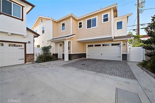 d-2573 Elden Ave, Costa Mesa, CA, 92627-1307 | Card Image