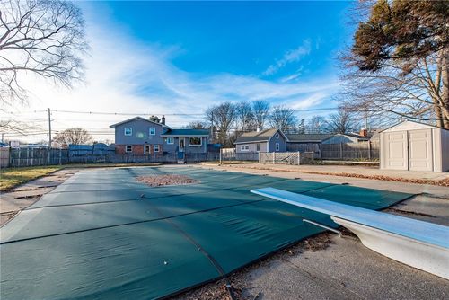 1020 Warwick Ave, Warwick, RI, 02888-3652 | Card Image