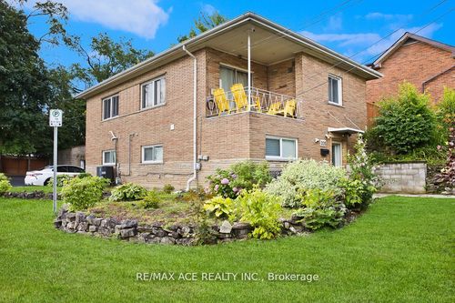 205 Emerson St, Hamilton, ON, L8S2Y3 | Card Image