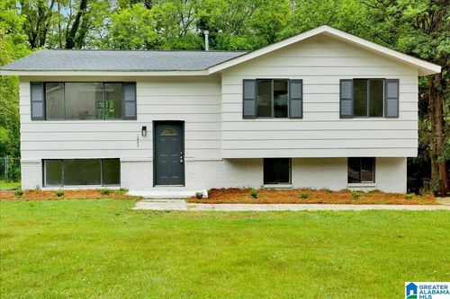 1645 Barrington Ln Ne, CENTER POINT, AL, 35215-6757 | Card Image