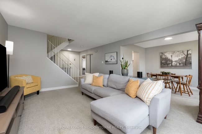 26 Monterey Ave, House other with 4 bedrooms, 2 bathrooms and 3 parking in Brampton ON | Image 11