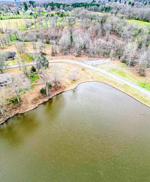 0 Fussell Dr, Tennessee Ridge, TN, 37178 | Card Image