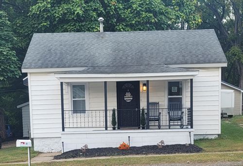 61 Church St, Montello, WI, 53949-9751 | Card Image