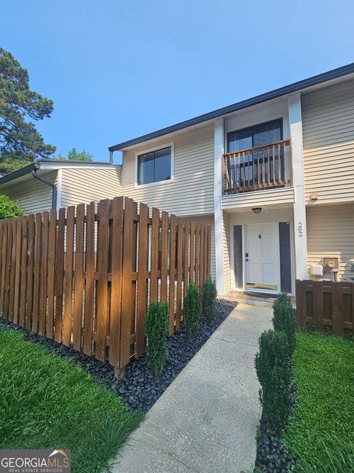 292 Twiggs Cor, Peachtree City, GA, 30269-1632 | Card Image