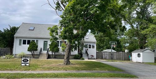 23 Wellington Dr, Hudson, MA, 01749-1119 | Card Image