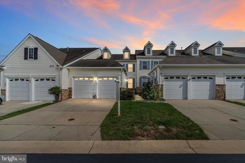 7659 Porcelain Tile Ct, ODENTON, MD, 21113-3897 | Card Image