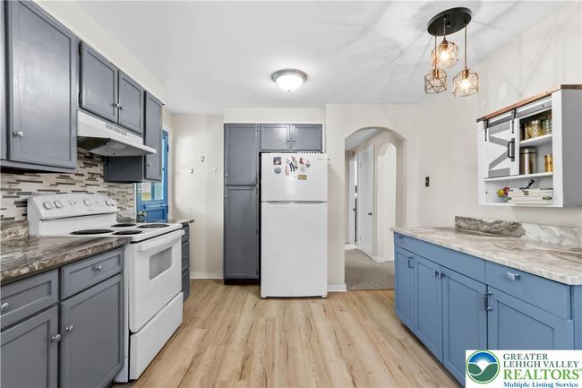 1373 Puggy Ln, House other with 4 bedrooms, 2 bathrooms and null parking in BETHLEHEM PA | Image 11