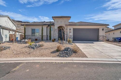 1466 N Arena Roja Dr, Washington, UT, 84780-3611 | Card Image