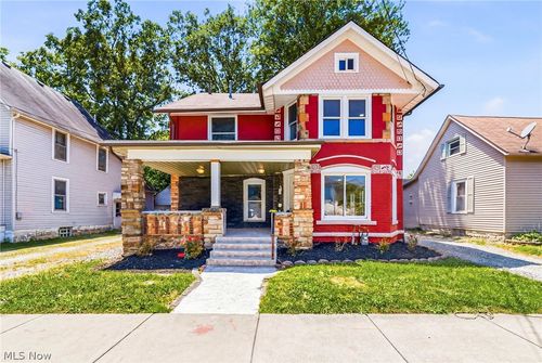 470 S Saint Clair St, Painesville, OH, 44077-3657 | Card Image