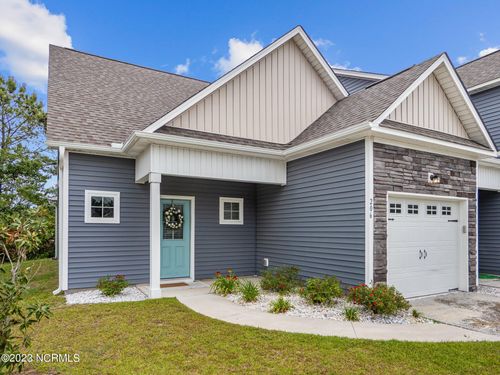 206 N Stingray Lane, Sneads Ferry, NC, 28460 | Card Image