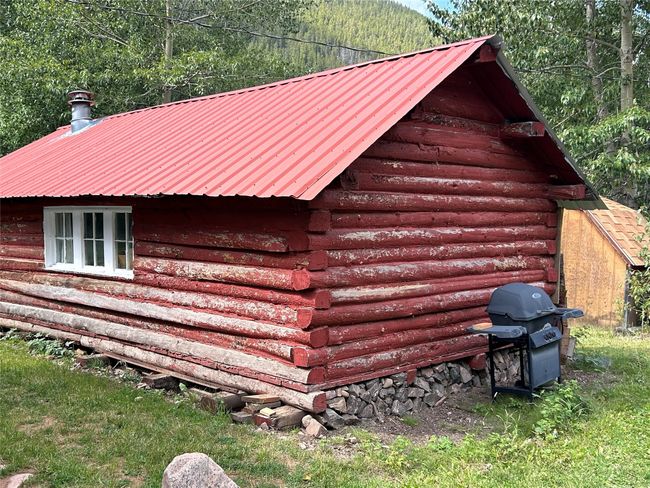Exterior of "Cabin" | Image 41