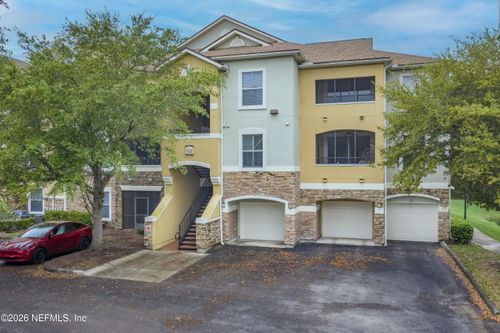 438-8539 Gate Pkwy W, JACKSONVILLE, FL, 32216-1019 | Card Image