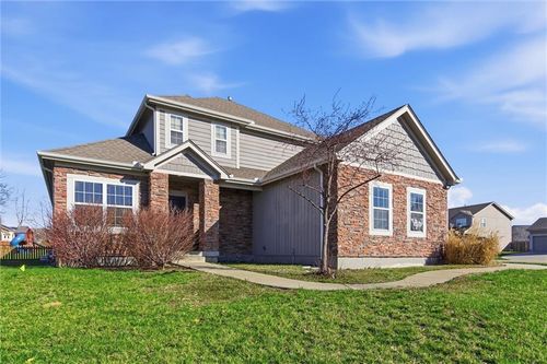 11020 N Jefferson St, Kansas City, MO, 64155-1002 | Card Image