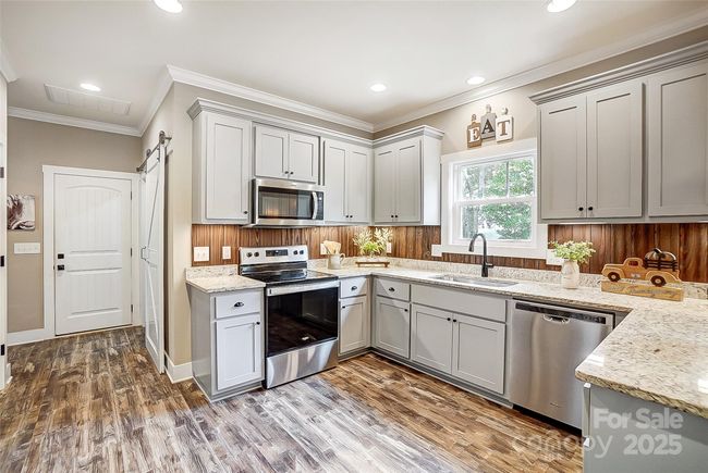 226 Hickory St, House other with 3 bedrooms, 3 bathrooms and null parking in Locust NC | Image 18
